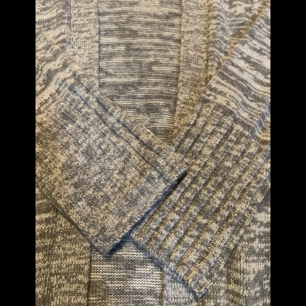 Aritzia Talula grey cashmere blend cardigan - Picture 5 of 8